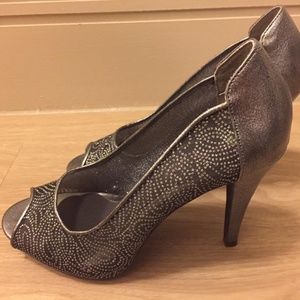 gray silver glitter peep toe heels